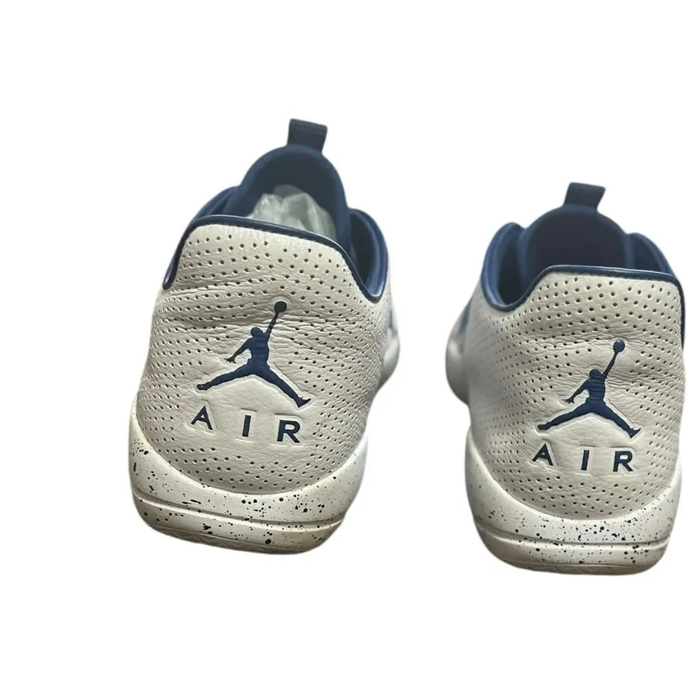 Air Jordan Eclipse- French Blue/ White Size 9.5